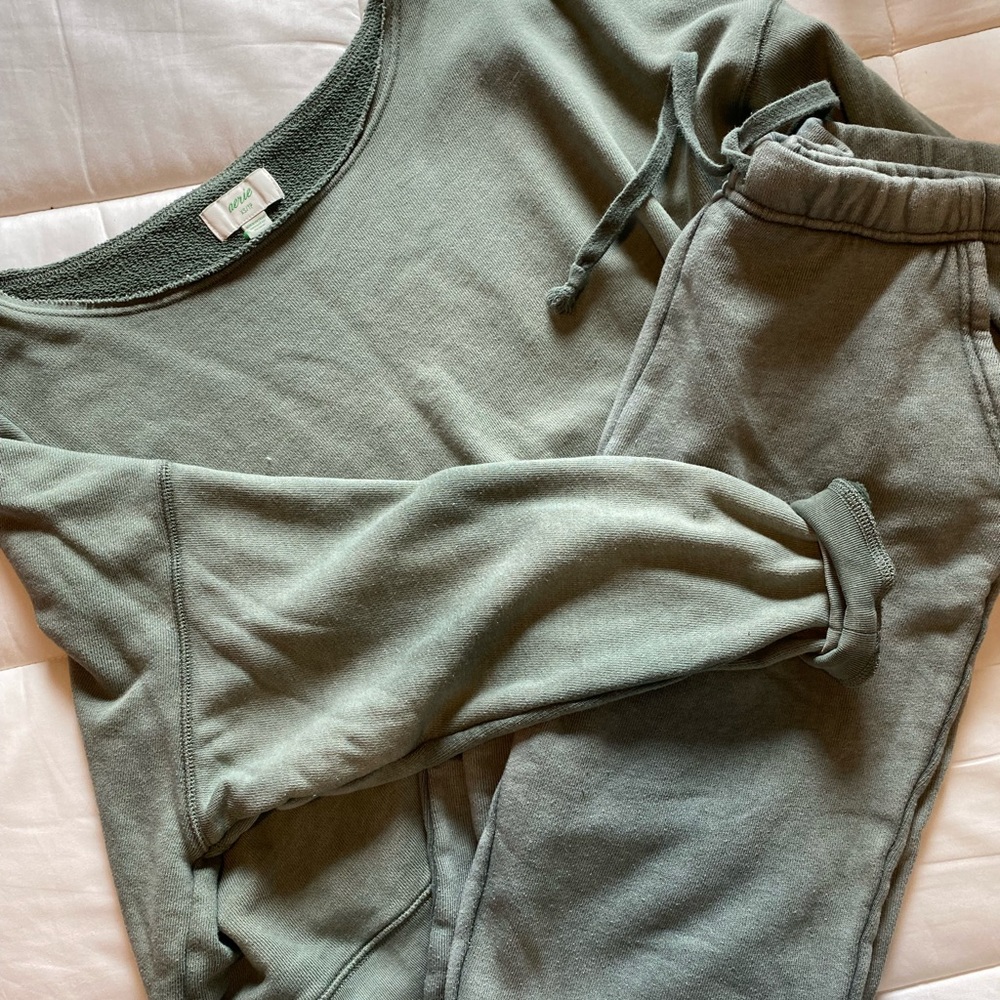 Comfy Aerie Set